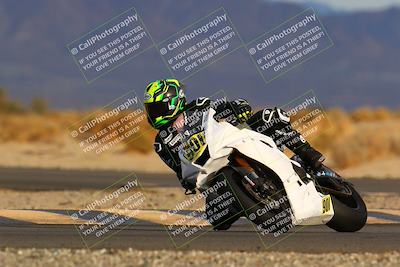 media/Feb-27-2022-CVMA (Sun) [[a3977b6969]]/Race 15 Amateur Supersport Middleweight/